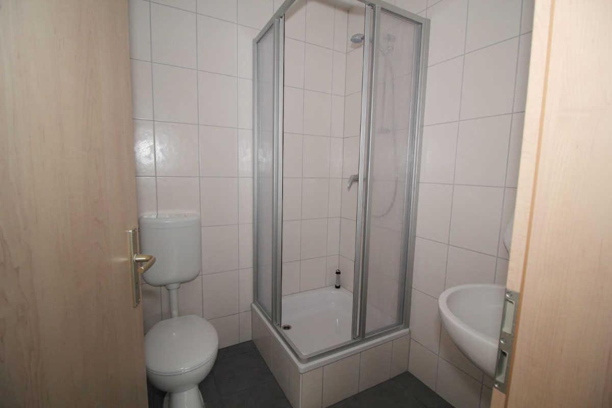 Kutterfisch Kajueten Direkt Im Stadthafen Apartman Sassnitz Kültér fotó
