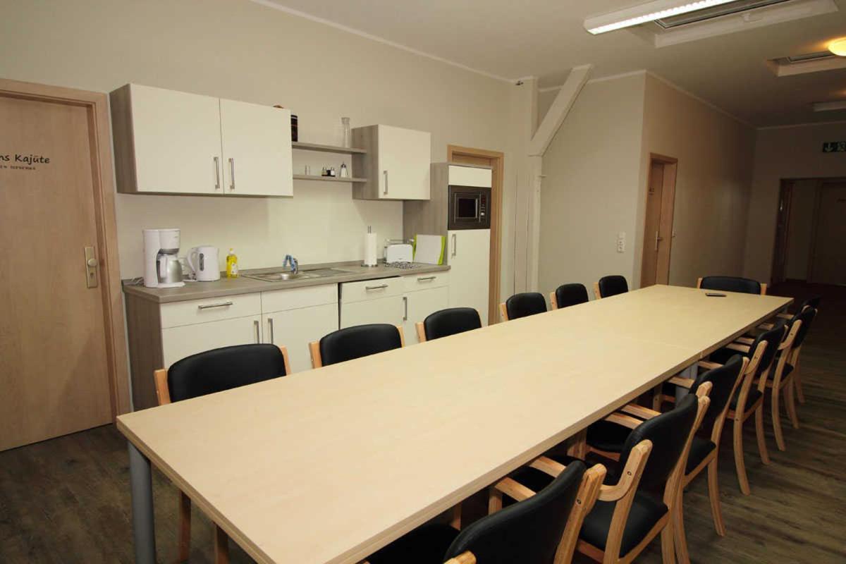 Kutterfisch Kajueten Direkt Im Stadthafen Apartman Sassnitz Kültér fotó
